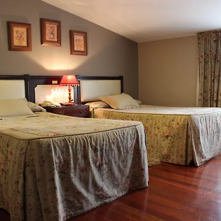 Hotel O Pino Hotel O Pino